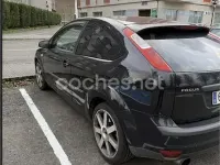 Usado Ford Focus Sport 136 CV (100 kW) 2005 Negro Berlina