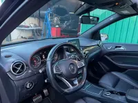 Usado Mercedes B220 177 CV (130 kW) 2017 Azul Utilitario
