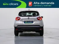 Usado Renault Captur Intens 90 CV (66 kW) 2016 Gris SUV