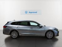 Usado VW Passat Business 272 CV (200 kW) 2025 Gris / plata Familiar