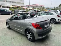 Usado Peugeot 207 CC 120 CV (88 kW) 2008 Gris / plata Descapotable