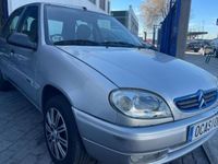 Usado Citroën Saxo 75 CV (55 kW) 2003 Gris Utilitario