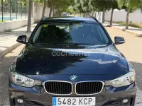Usado BMW 318 143 CV (105 kW) 2013 Azul Familiar