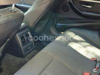 Usado BMW 318 Comfort Edition 150 CV (110 kW) 2017 Gris / plata Berlina
