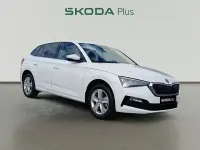 Usado Skoda Scala Ambition 95 CV (69 kW) 2020 Blanco Utilitario