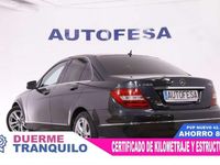Usado Mercedes C200 136 CV (100 kW) 2011 Negro Berlina