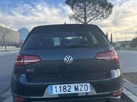 Usado VW Golf VII GTI 230 CV (169 kW) 2015 Gris Utilitario