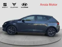 Usado Seat Leon Style 131 CV (96 kW) 2020 Gris Utilitario