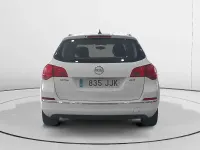 Usado Opel Astra Selective 110 CV (80 kW) 2015 Blanco Berlina