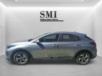 Usado Kia XCeed 120 CV (88 kW) 2022 Gris SUV