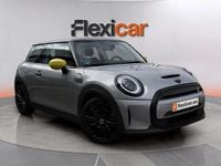 Usado Mini Cooper SE 135 kW (184 CV) 2023 Gris Utilitario