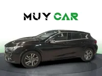 Usado Infiniti Q30 122 CV (89 kW) 2019 Negro Utilitario