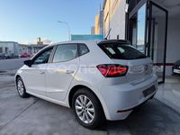 Usado Seat Ibiza Style 110 CV (80 kW) 2023 Blanco Berlina