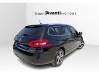 Usado Peugeot 308 SW Allure 130 CV (95 kW) 2017 Negro Familiar