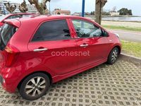 Usado Kia Picanto 69 CV (50 kW) 2015 Rojo Utilitario