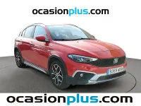 Usado Fiat Tipo Red 130 HP (95 kW) 2022 Vermelho Sedan