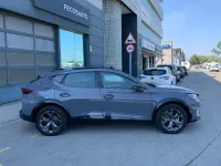 Usado Cupra Formentor 204 CV (150 kW) 2025 Gris / plata SUV
