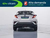 Usado Toyota C-HR Advance 98 CV (72 kW) 2022 Blanco SUV