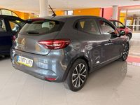 Usado Renault Clio V Intens 90 CV (66 kW) 2022 Gris / plata Berlina