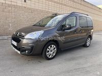 Usado Citroën Berlingo Feel 110 CV (80 kW) 2016 Marrón Monovolumen