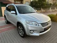 Usado Toyota RAV4 Executive 150 CV (110 kW) 2010 Plateado SUV