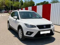 Usado Seat Arona Style 114 CV (83 kW) 2019 Blanco SUV