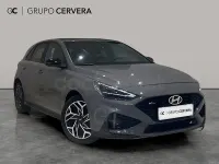 Usado Hyundai i30 N Line 120 CV (88 kW) 2025 Gris / plata Berlina