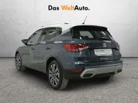 Usado Seat Arona Xperience 110 CV (80 kW) 2023 Gris / plata SUV