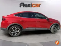 Usado Renault Arkana Equilibre 140 CV (102 kW) 2022 Rojo SUV