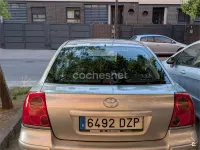 Usado Toyota Avensis Executive 150 CV (110 kW) 2006 Gris / plata Berlina