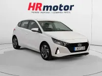 Usado Hyundai i20 101 CV (74 kW) 2022 Blanco Utilitario