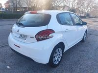 Usado Peugeot 208 Active 82 CV (60 kW) 2017 Blanco Utilitario