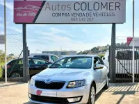 Usado Skoda Octavia Elegance 105 CV (77 kW) 2015 Gris / plata Familiar