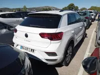 Usado VW T-Roc Advance 110 CV (80 kW) 2022 Blanco SUV