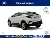 Usado Toyota C-HR Active 122 CV (89 kW) 2023 Blanco SUV