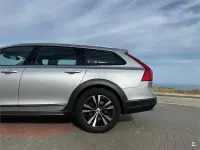 Usado Volvo V90 CC 190 CV (139 kW) 2020 Gris / plata Familiar