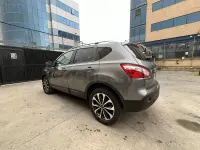 Usado Nissan Qashqai 360º 110 CV (80 kW) 2013 Gris / plata SUV