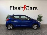 Usado Hyundai i10 67 CV (49 kW) 2023 Azul Utilitario