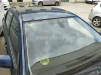 Usado Toyota Corolla Sol 116 CV (85 kW) 2005 Azul Berlina