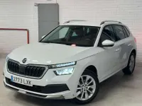 Usado Skoda Kamiq 110 CV (80 kW) 2022 Blanco SUV