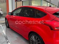 Usado Ford Focus ST-Line 125 CV (91 kW) 2018 Rojo Berlina