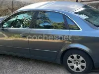 Usado Audi A4 130 CV (95 kW) 2002 Azul Berlina
