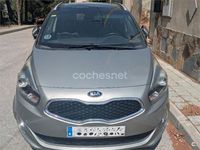 Usado Kia Carens 136 CV (100 kW) 2015 Gris / plata Monovolumen