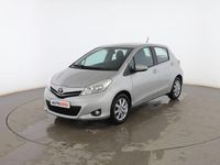 Usado Toyota Yaris Active 70 CV (51 kW) 2014 Plata Berlina
