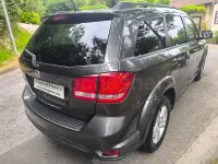 Usado Fiat Freemont Lounge 140 CV (102 kW) 2016 Gris / plata SUV