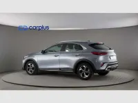 Usado Kia XCeed 120 CV (88 kW) 2022 Plateado SUV