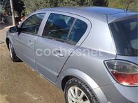 Usado Opel Astra Cosmo 120 CV (88 kW) 2007 Gris / plata Berlina