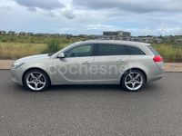 Usado Opel Insignia Excellence 160 CV (117 kW) 2012 Beige Familiar