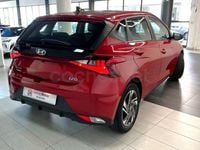 Usado Hyundai i20 101 CV (74 kW) 2021 Rojo Utilitario
