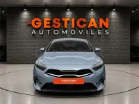 Usado Kia Ceed 120 CV (88 kW) 2023 Plateado Utilitario